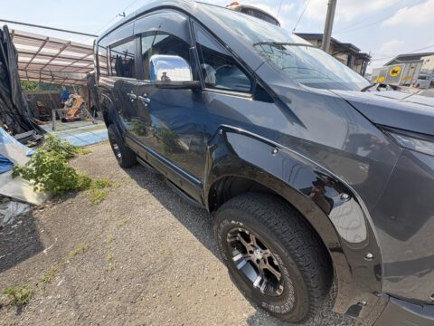 車　ラプターライナー塗装